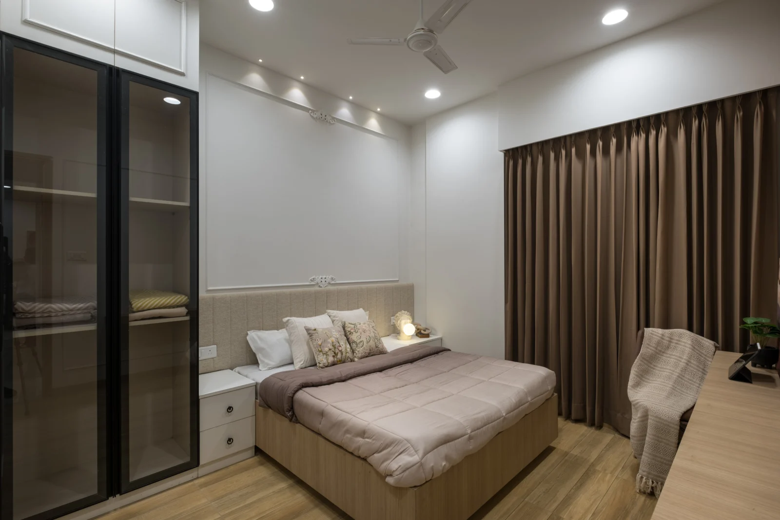 Warmth in Browns — project photograph
